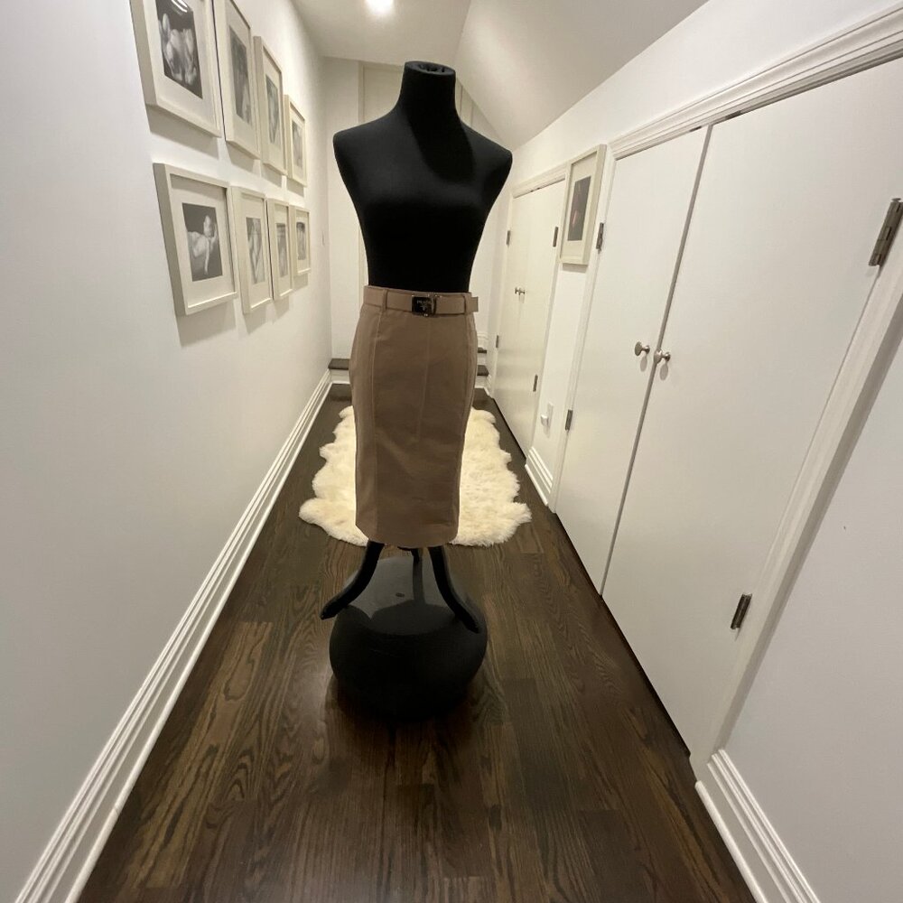Prada Milano Beige Belted Pencil Skirt Size 38 - Like New - Picture 2 of 16